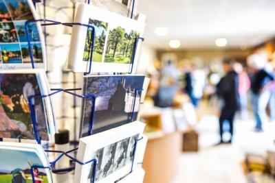 © L'Oeil de Paco cartes postales du château dans la boutique
